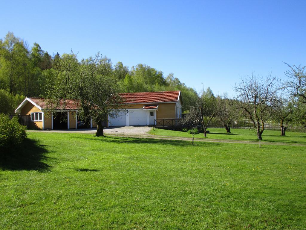 Lilla Skottek Villa อุลริเซฮามน์ ภายนอก รูปภาพ