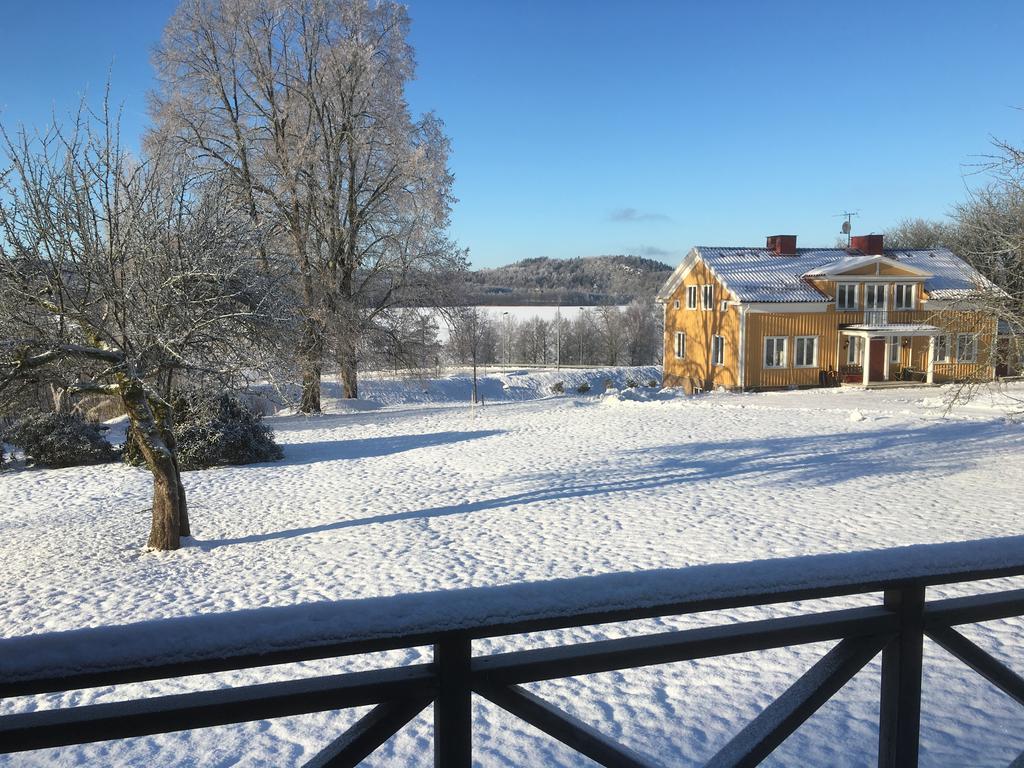 Lilla Skottek Villa อุลริเซฮามน์ ภายนอก รูปภาพ